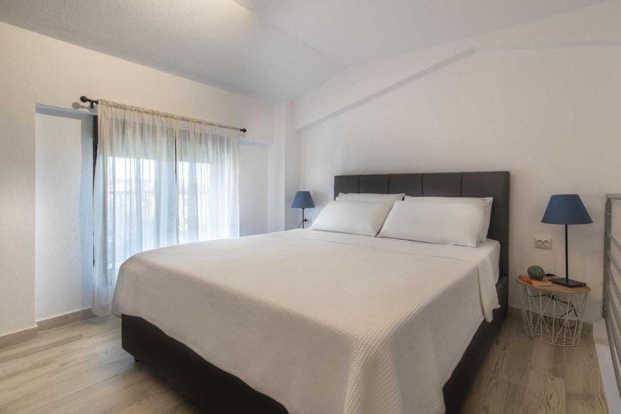 Varka Rooms Nikiti  Exterior photo